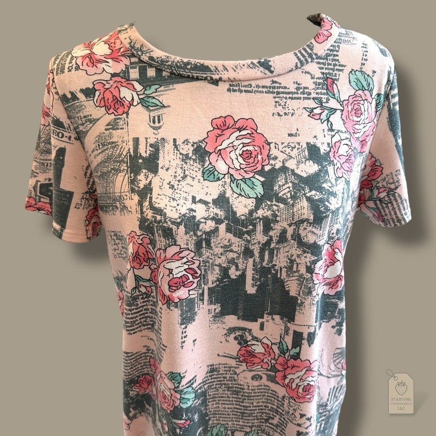 Coco Kelly Floral Newsprint Tunic Top Pink Green Rose Print Made in USA Sz L