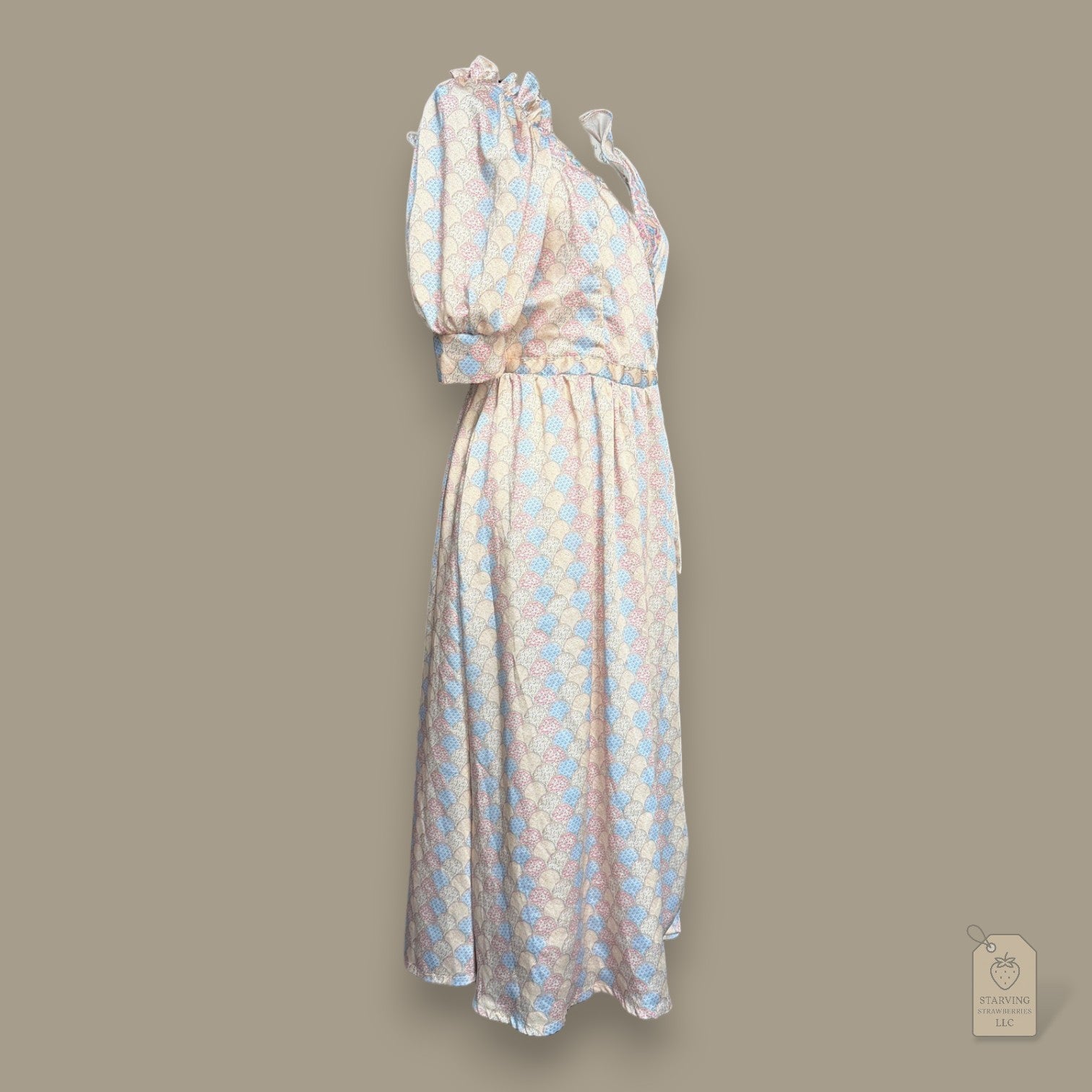 Dondolo Classic Scalloped Floral Wrap Dress