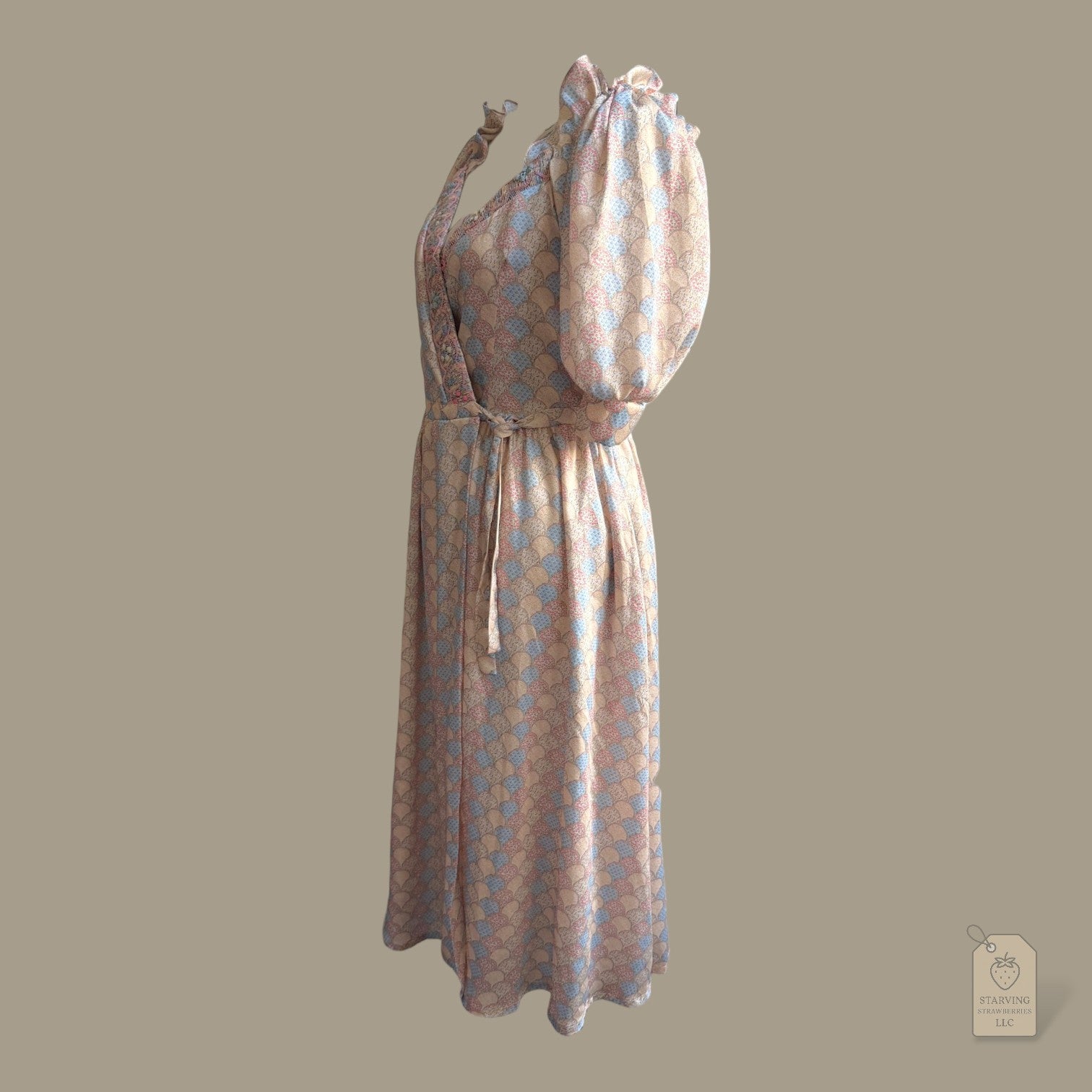 Dondolo Classic Scalloped Floral Wrap Dress